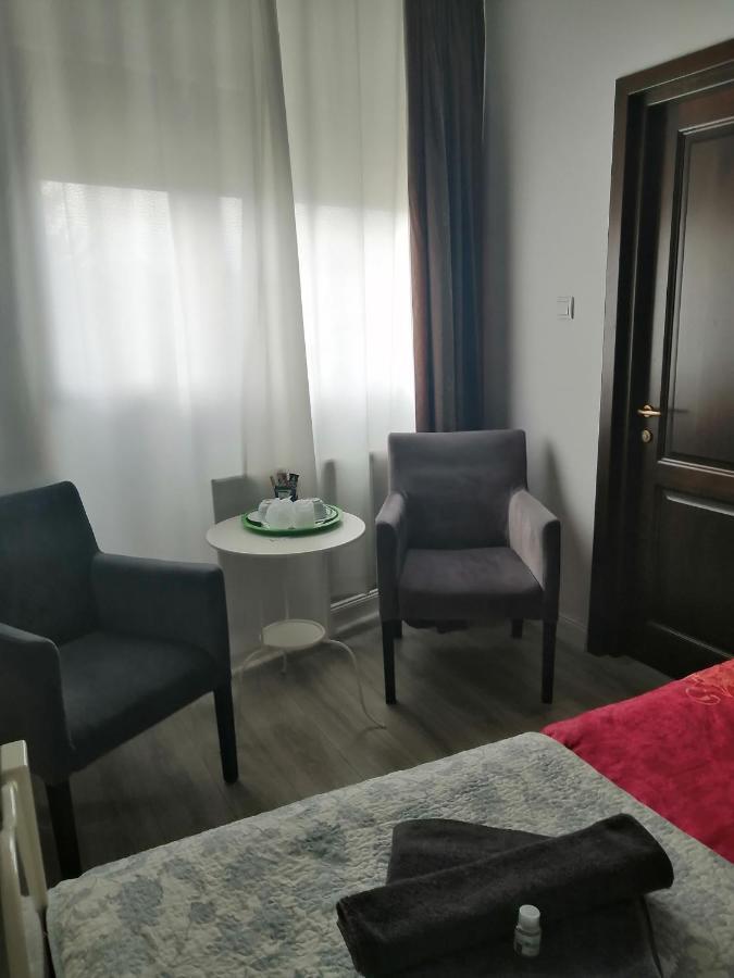 Bizant Boutique Hotell Bacău Exteriör bild